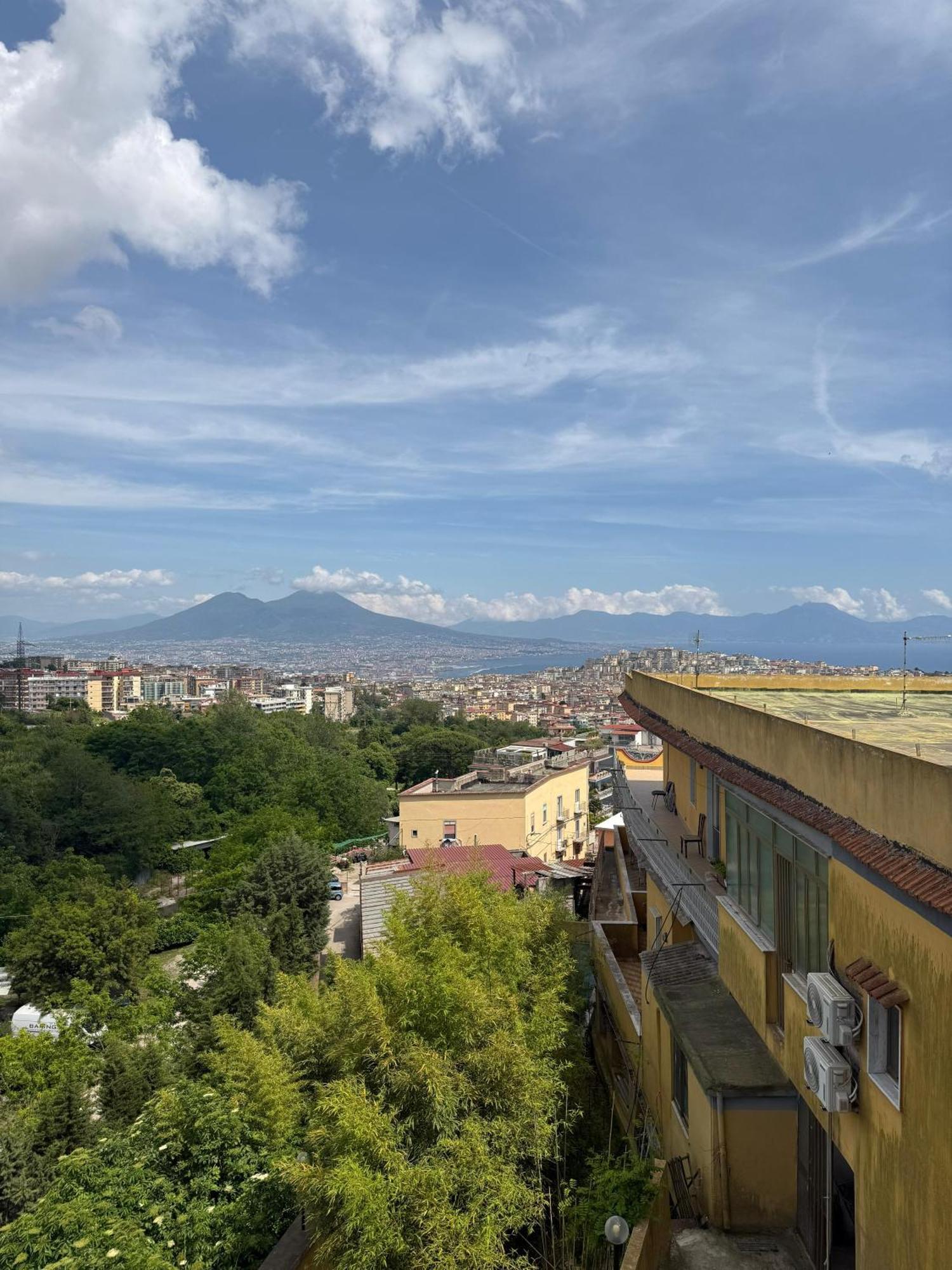 Panoramic Apartment Napoli Bagian luar foto