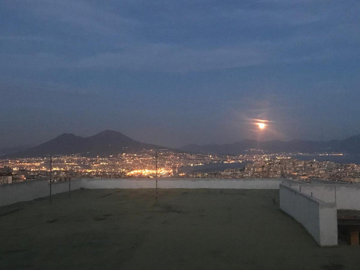 Panoramic Apartment Napoli Bagian luar foto